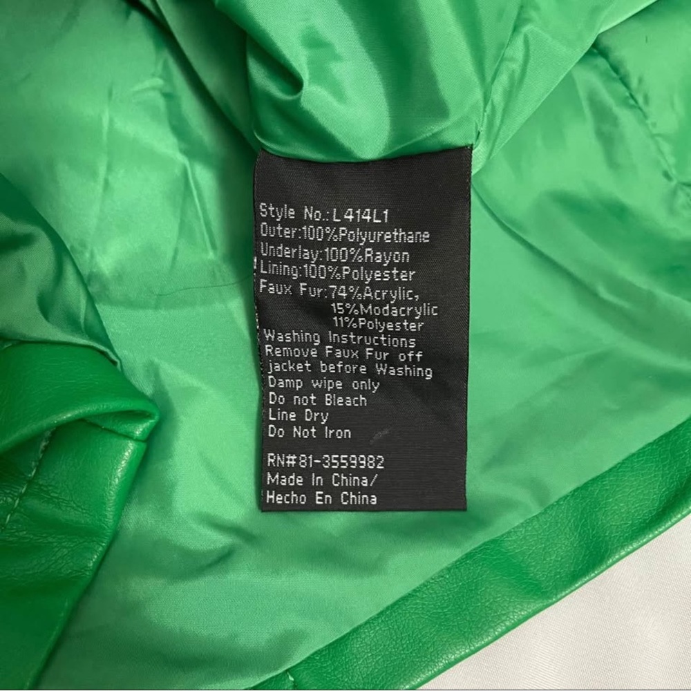 Green faux leather single breasted removable faux fur on collar trench coat - Picture 13 of 13